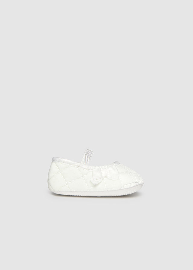 Newborn Girl Velvet White Shoes