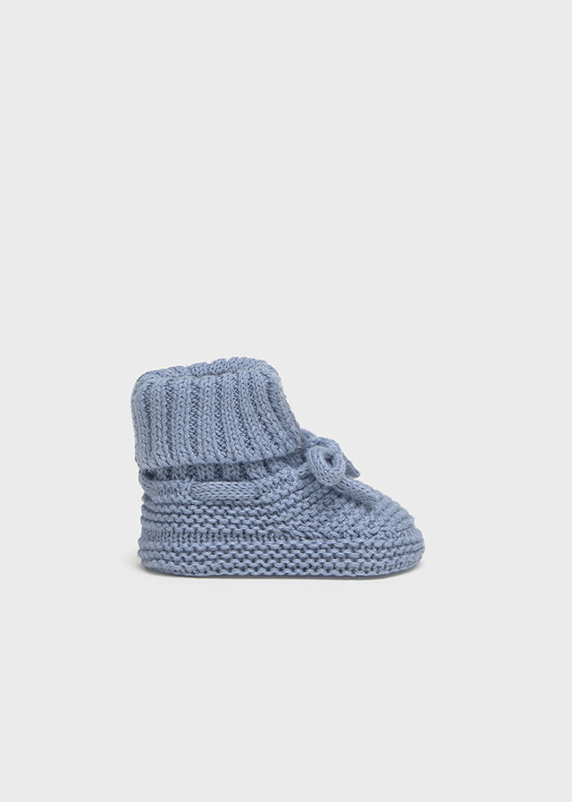 Newborn Knit Booties