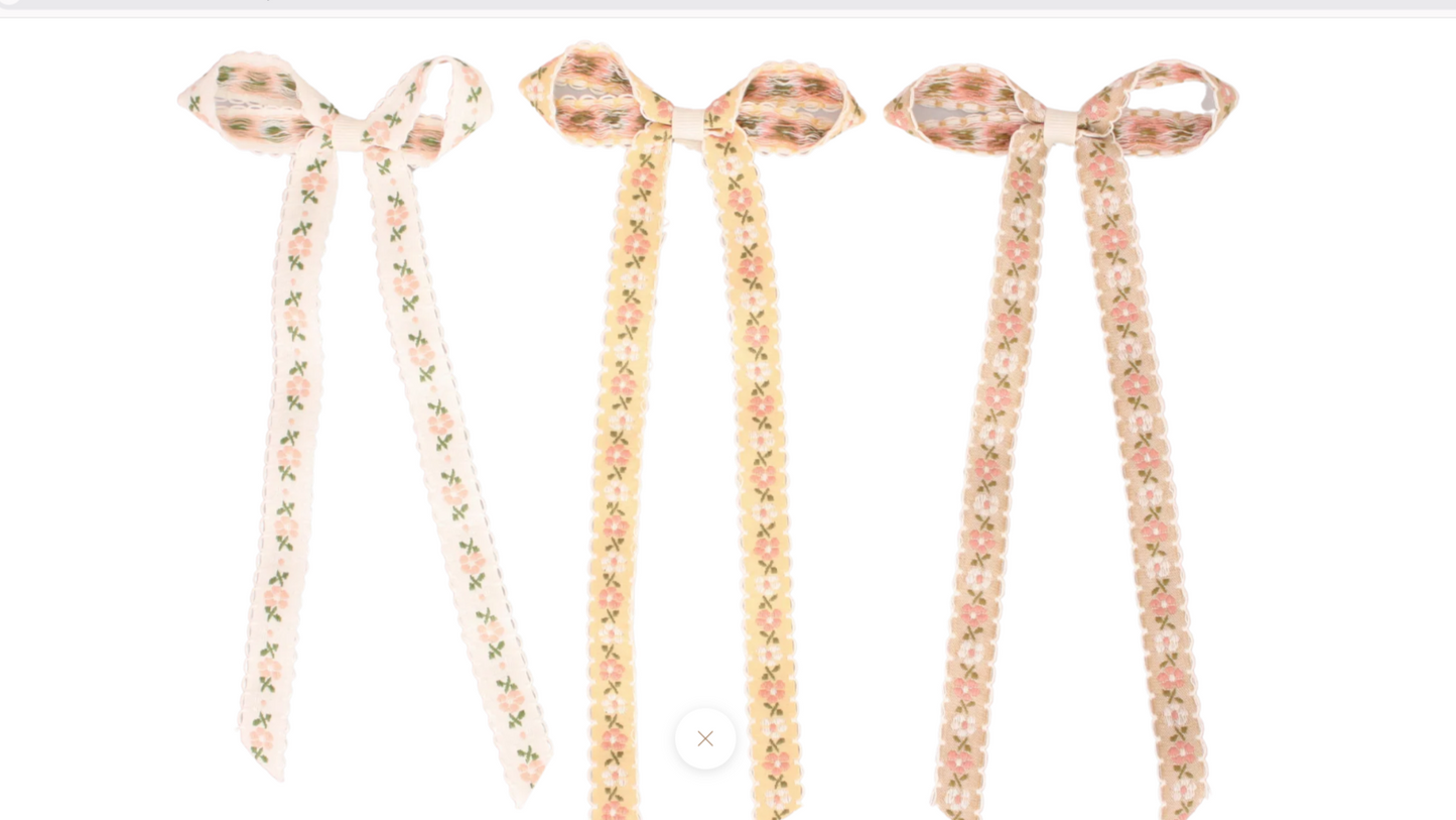 Vintage Floral Tail Bow