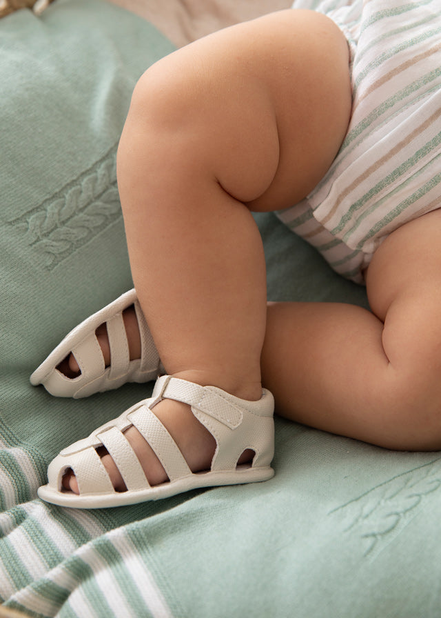 Newborn Buckle Sandals