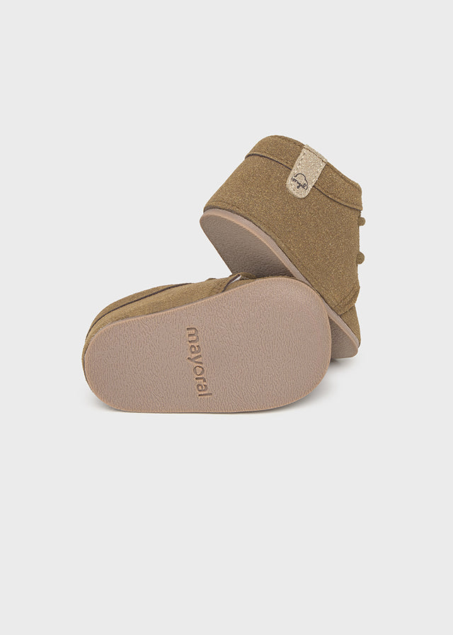 Newborn Brown Booties