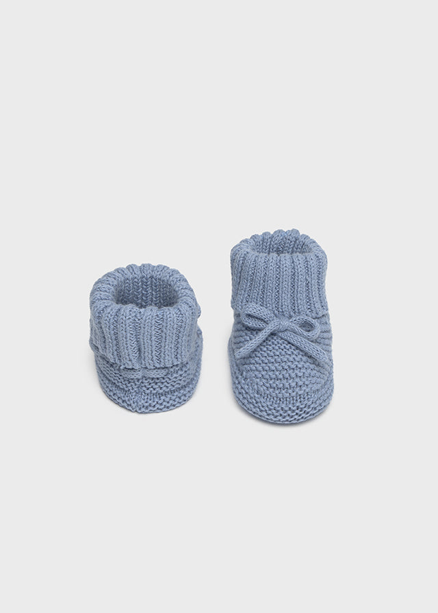 Newborn Knit Booties