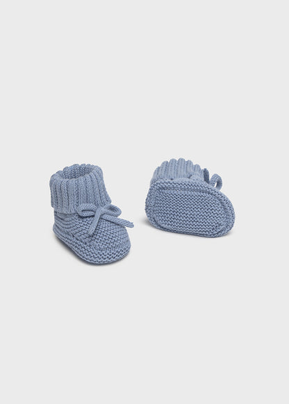 Newborn Knit Booties