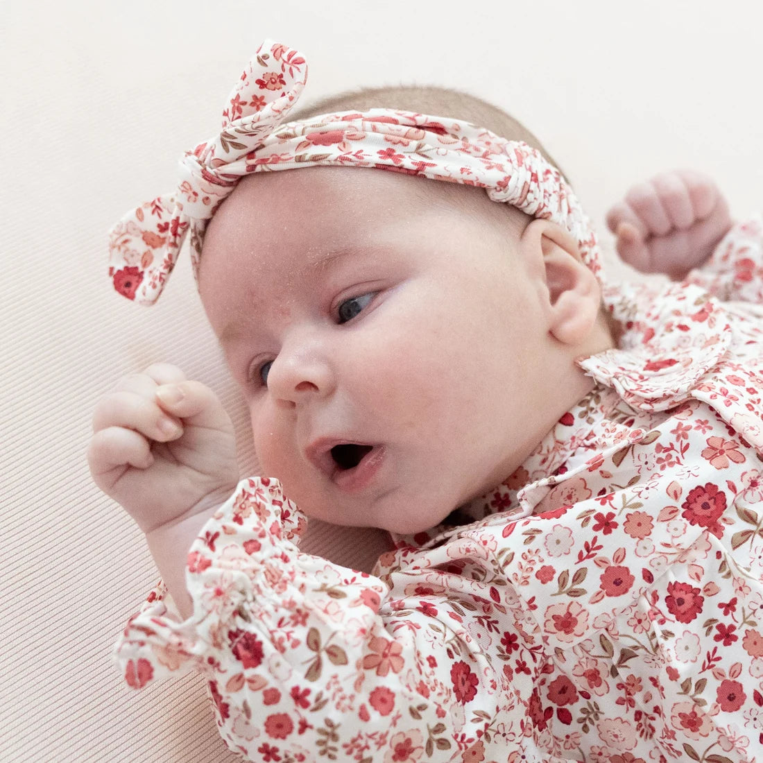 Serene Floral Knot Headband