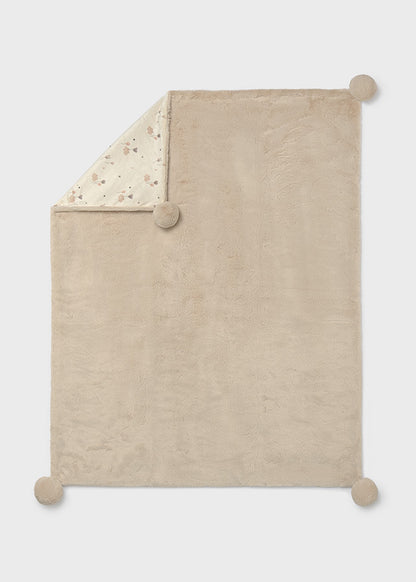 Newborn Pom Pom Blanket
