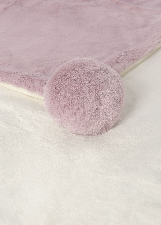 Newborn Pom Pom Blanket