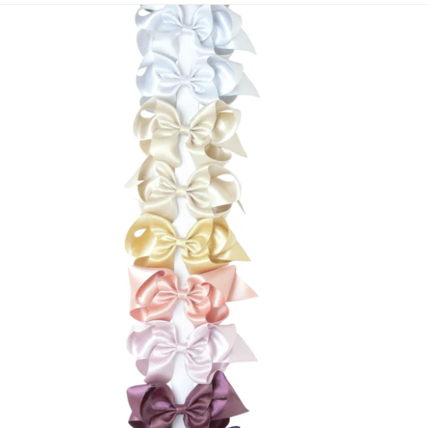 Pearl Satin Medium Bow